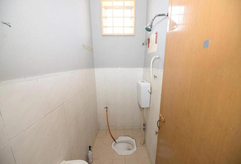 בית מלון כפרי Oyo 91011 Iman Homestay Gua Musang