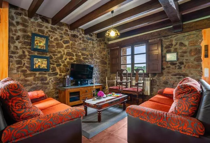 هتل Pedregal