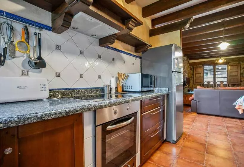 هتل Pedregal