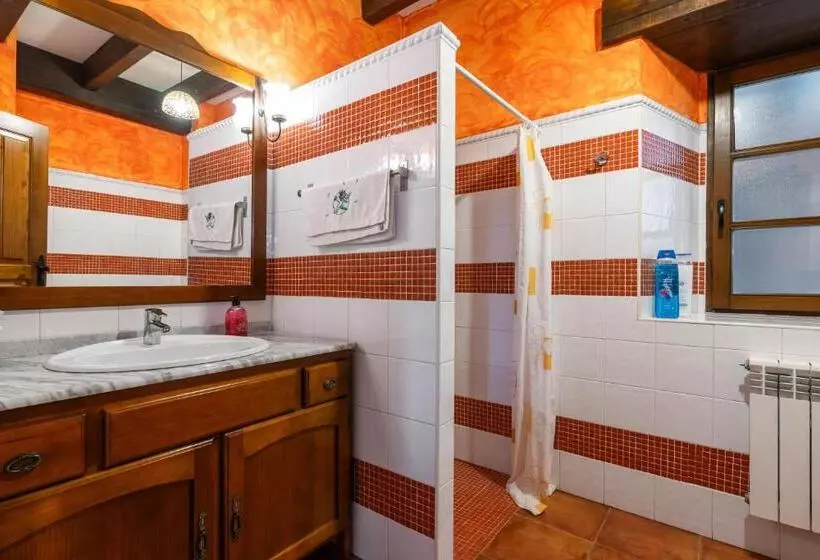 هتل Pedregal