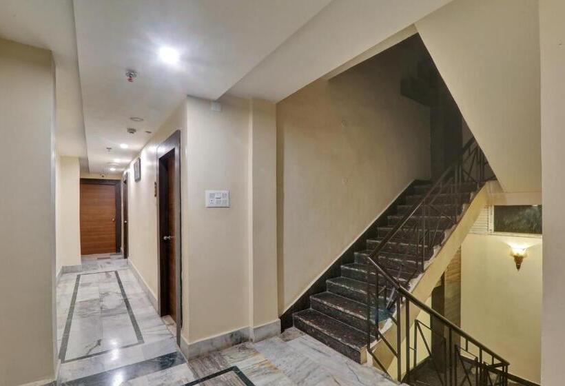 호텔 Super Townhouse Kankarbagh Formerly Kunwar Alcajars