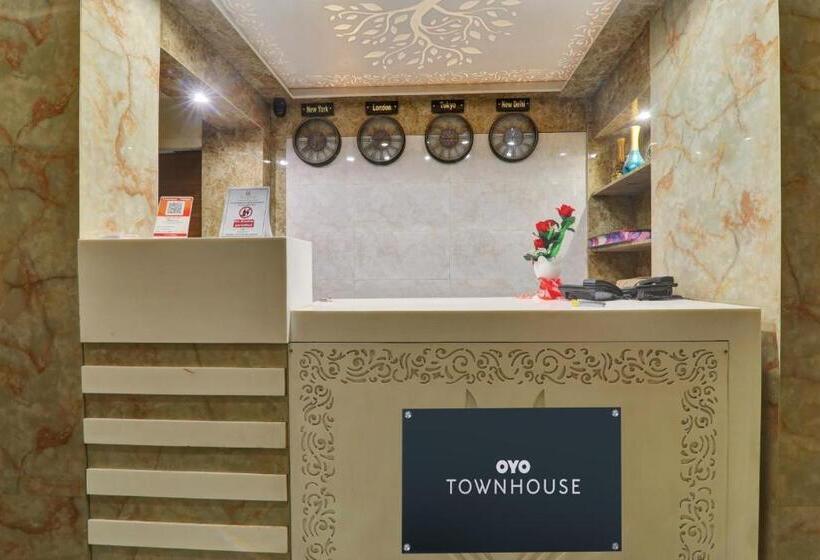 호텔 Super Townhouse Kankarbagh Formerly Kunwar Alcajars