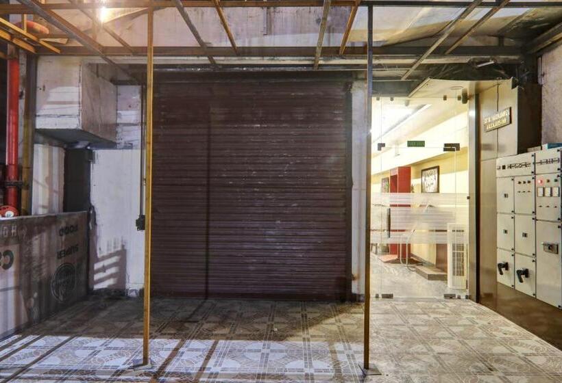 호텔 Super Townhouse Kankarbagh Formerly Kunwar Alcajars