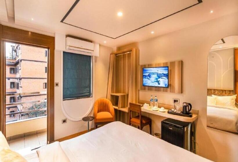 Hotel Teo Suites International Airport