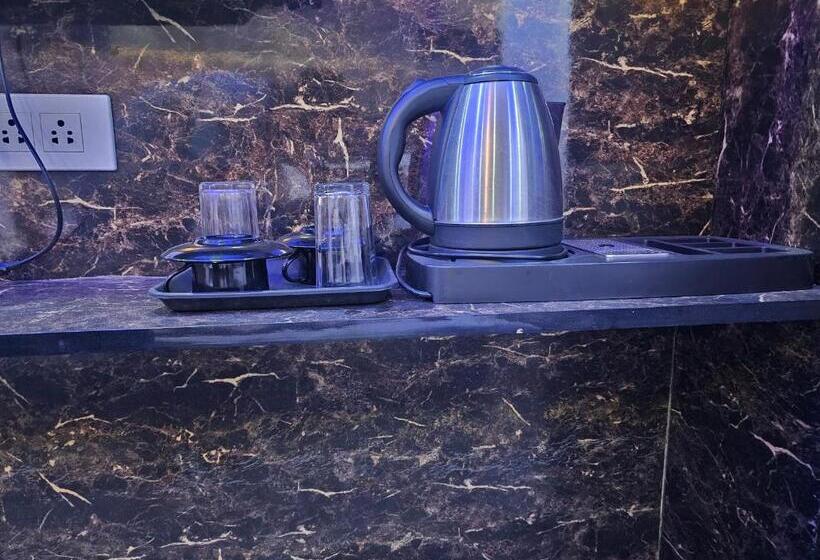 Hotel Teo Suites International Airport