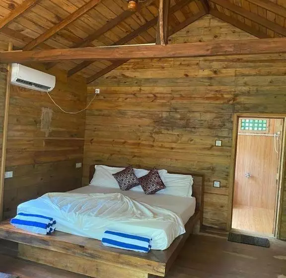 ホテル Sigiri Treehouse