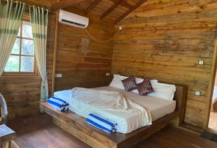 ホテル Sigiri Treehouse