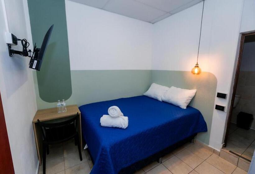 پانسیون Friendly House