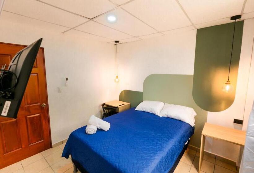 پانسیون Friendly House