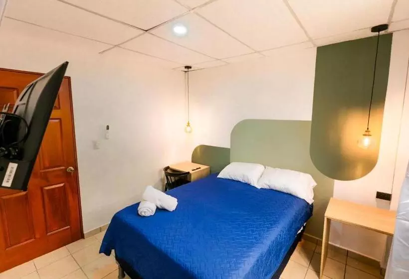 پانسیون Friendly House