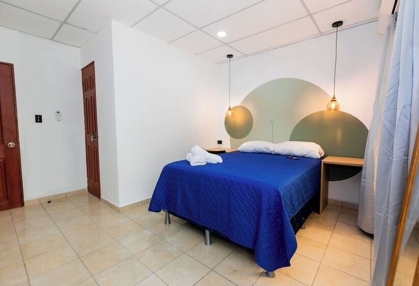 پانسیون Friendly House