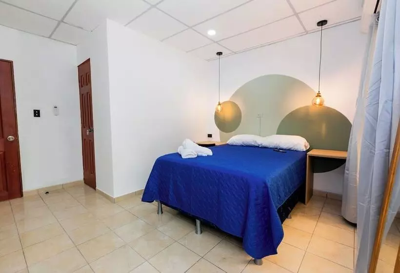 پانسیون Friendly House