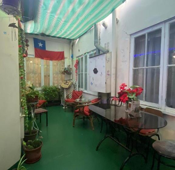 پانسیون Hostal Valparaíso