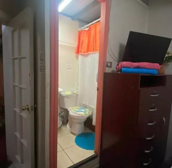 پانسیون Hostal Valparaíso