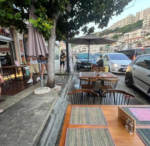 پانسیون Diamond Hotel By Zet Ulqin Mali Plaza