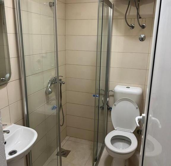 پانسیون Diamond Hotel By Zet Ulqin Mali Plaza