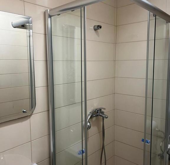 پانسیون Diamond Hotel By Zet Ulqin Mali Plaza