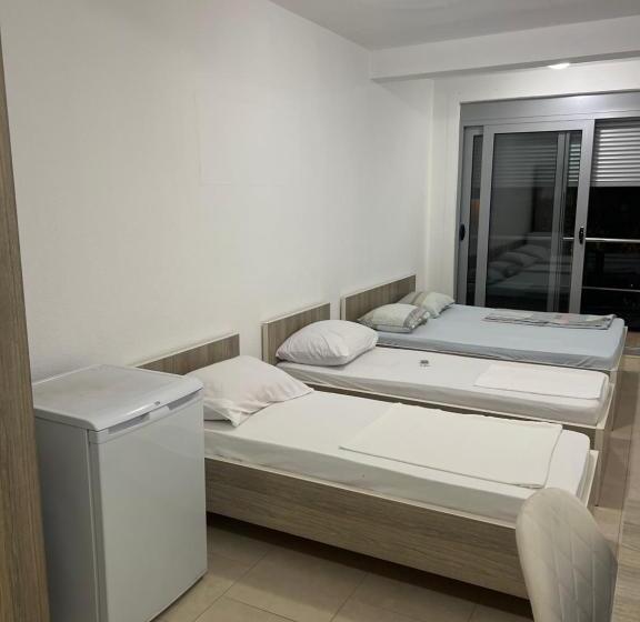 پانسیون Diamond Hotel By Zet Ulqin Mali Plaza