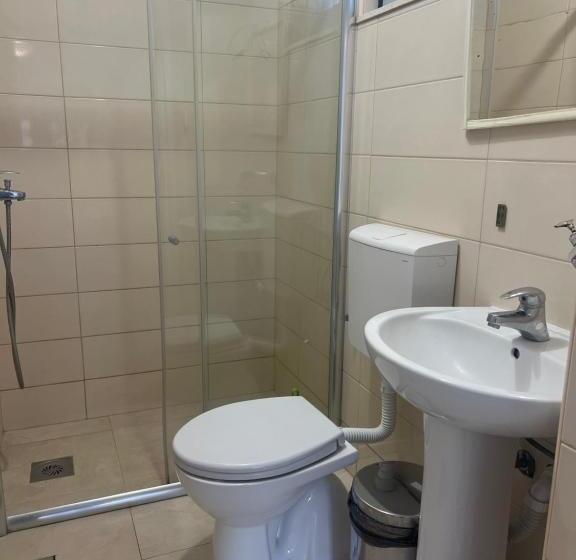 پانسیون Diamond Hotel By Zet Ulqin Mali Plaza