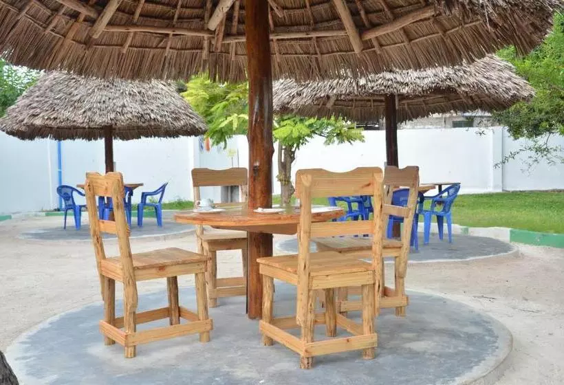 ホテル Tumaini Bungalows