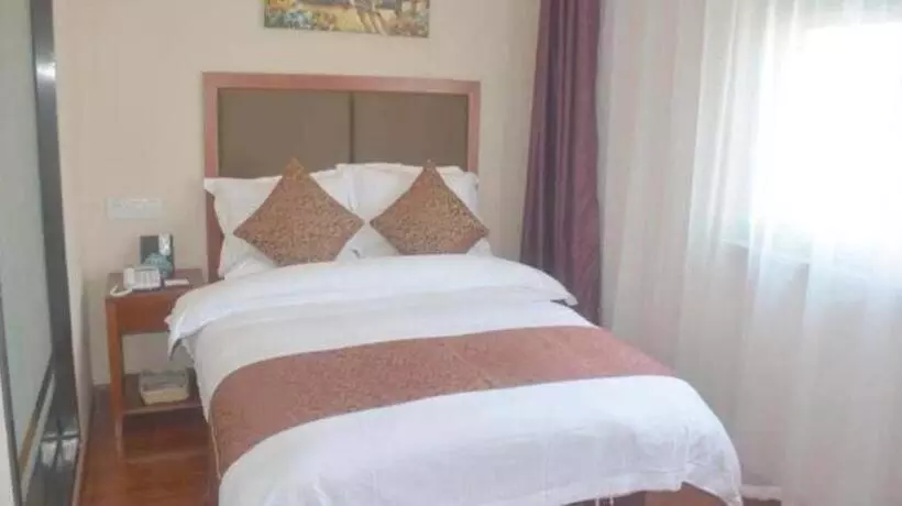 ホテル Greentree Inn Jiangsu Suzhou Kunshan Beimen Road Express