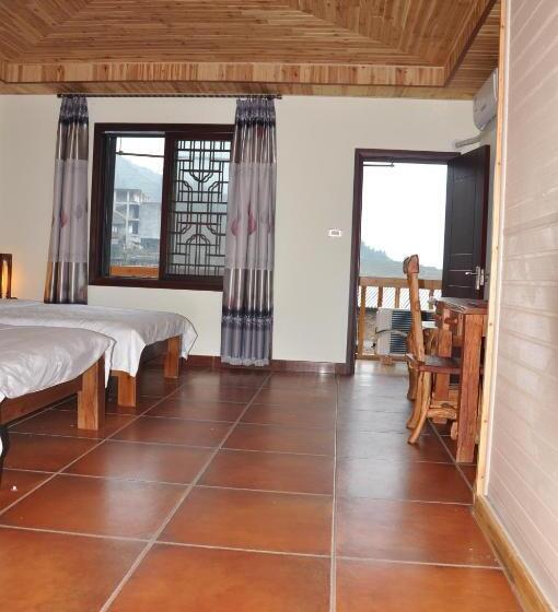 Otel Longji Holiday