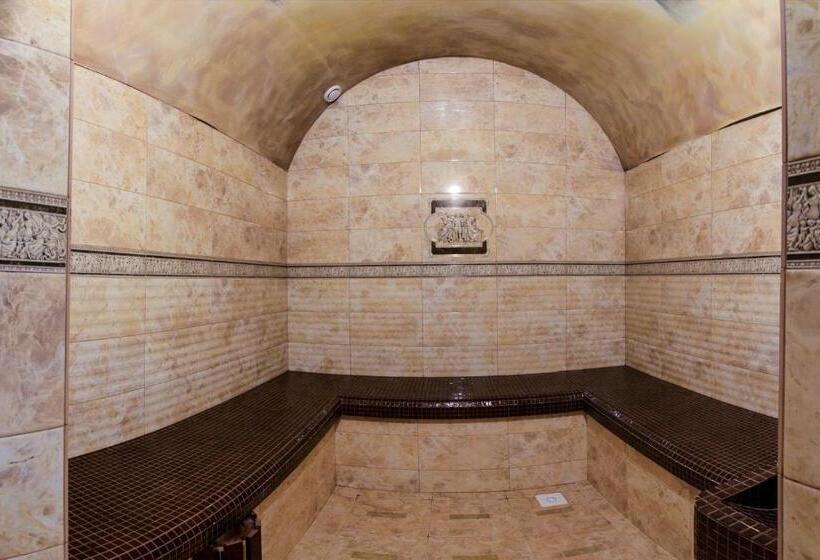 هتل &restaurant Premium Club