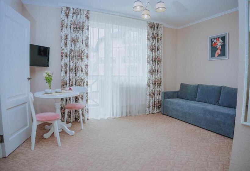 هتل &restaurant Premium Club