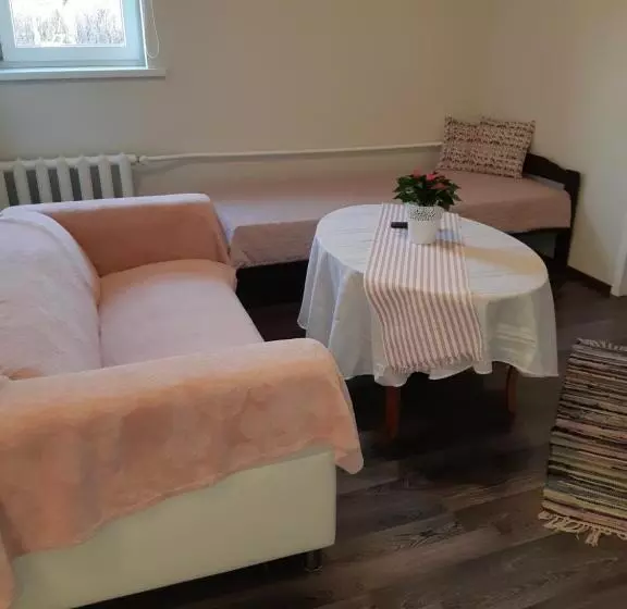 Ovelia B&b