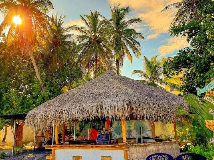 פנסיון Seven Corals