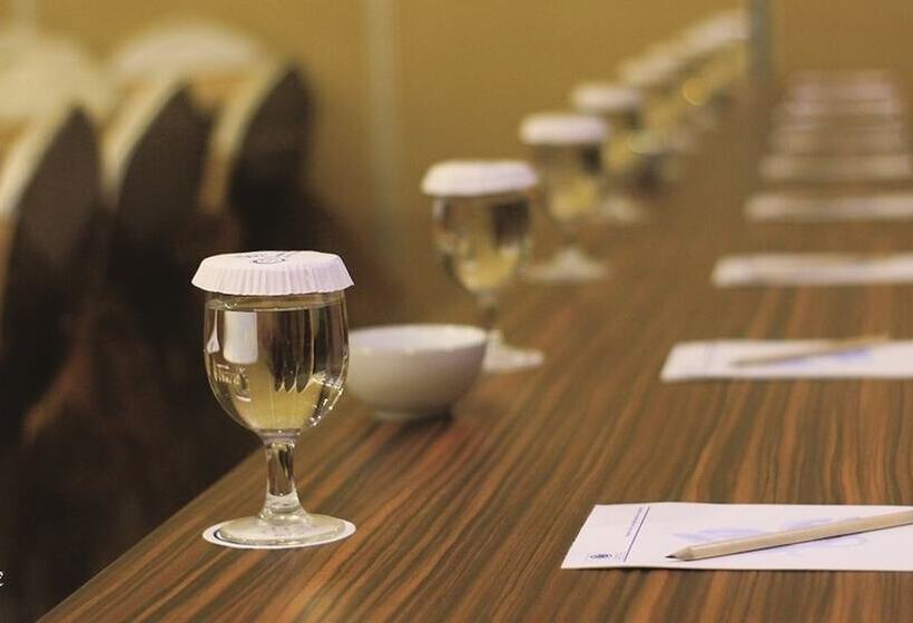 Sapphire Sky Hotel & Conference