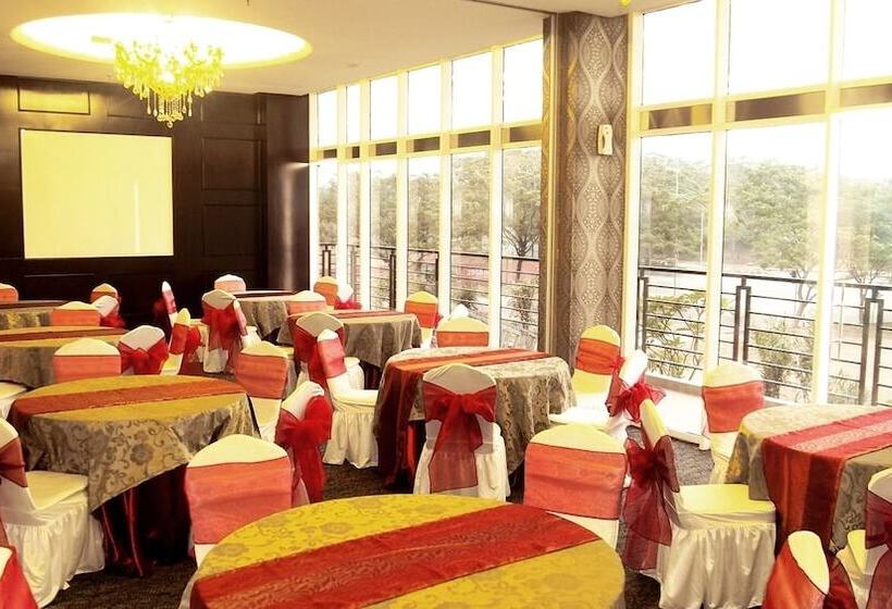 Sapphire Sky Hotel & Conference