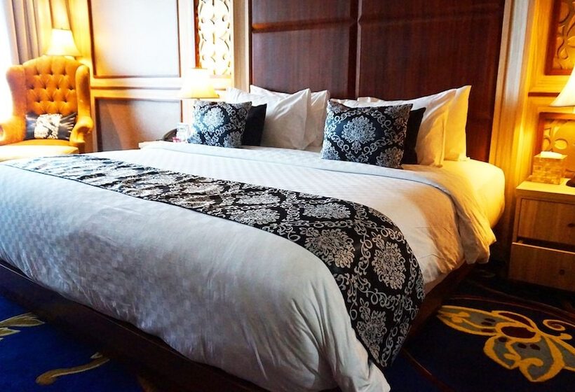 Sapphire Sky Hotel & Conference