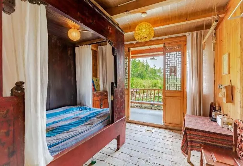 Xidi Kunlun International Hostel