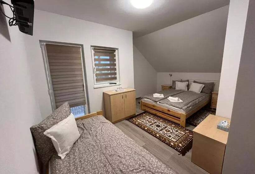 Aamiaismajoitus (B&B) Casa Timea Vendégház