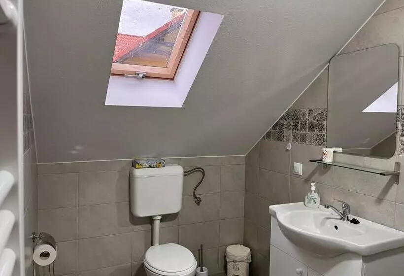 Aamiaismajoitus (B&B) Casa Timea Vendégház