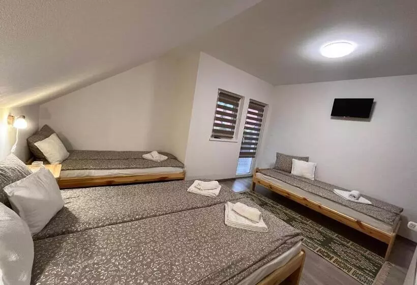 Aamiaismajoitus (B&B) Casa Timea Vendégház