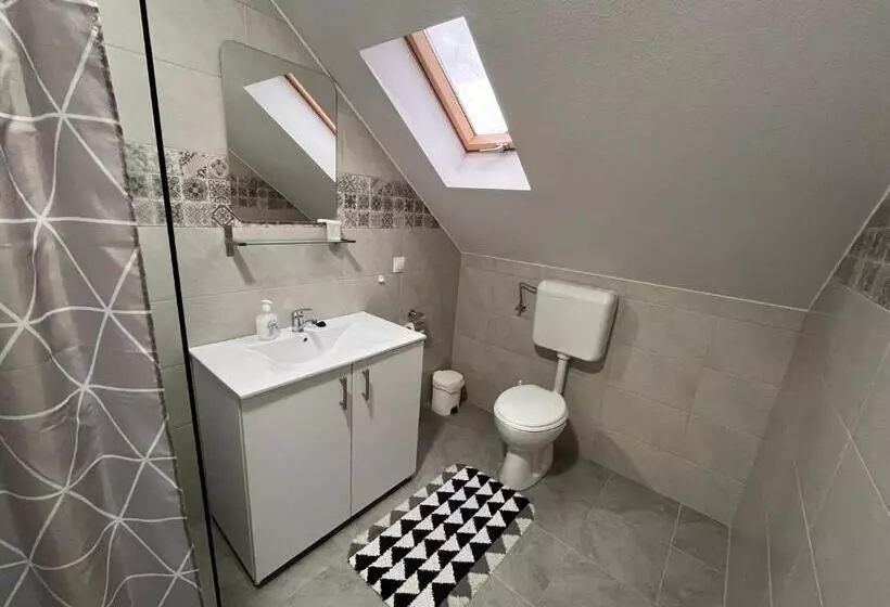 Aamiaismajoitus (B&B) Casa Timea Vendégház