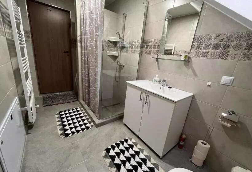 Aamiaismajoitus (B&B) Casa Timea Vendégház