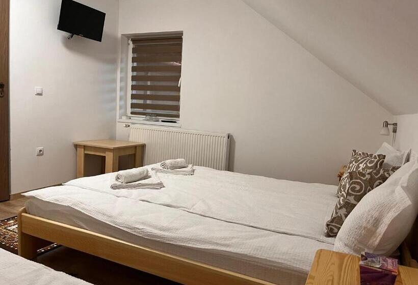 تختخواب و صبحانه Casa Timea Vendégház