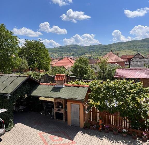 تختخواب و صبحانه Casa Timea Vendégház