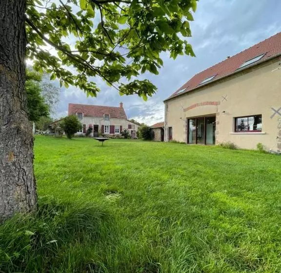 Aamiaismajoitus (B&B) Grange Nature Et Bien être