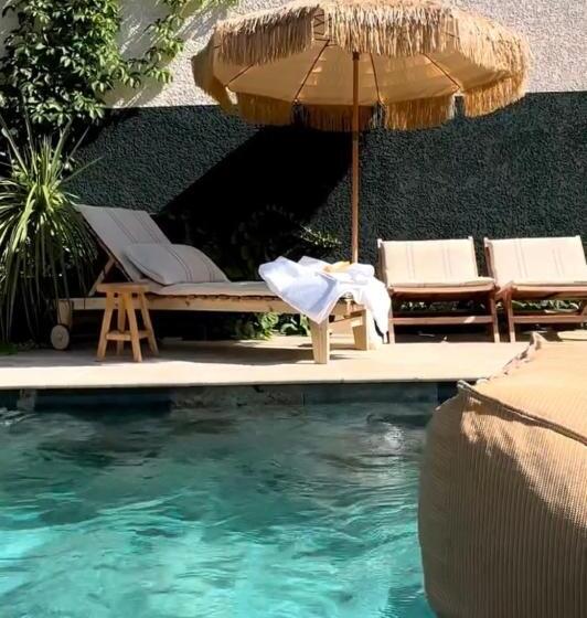 住宿加早餐  Le Numéro 10