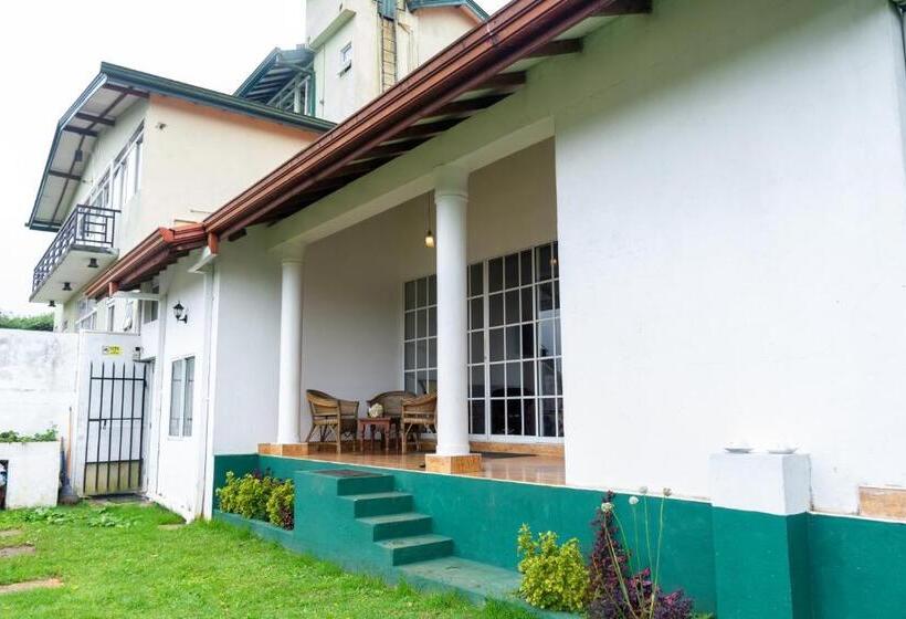 Bed and Breakfast Tranquil Garden   Near Nuwaraeliya Town