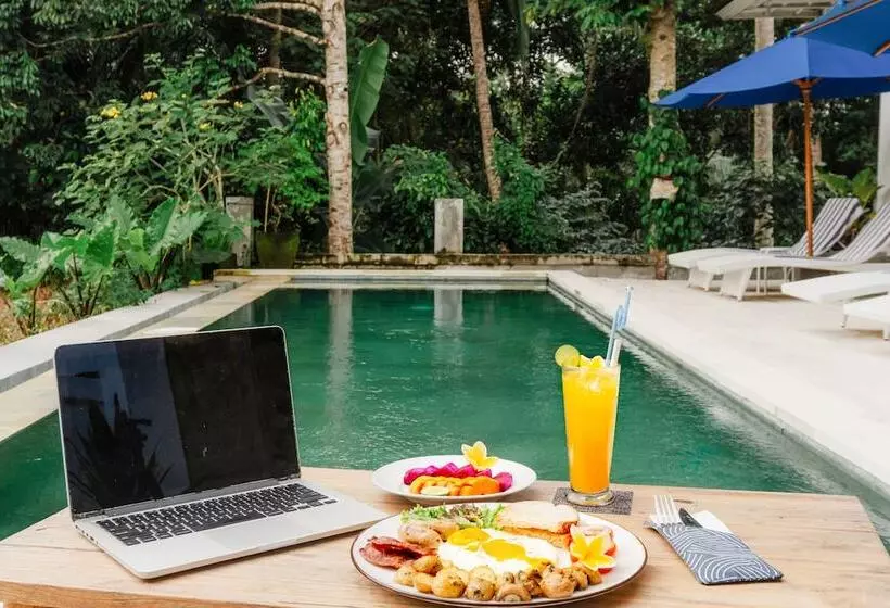 Hotelli Gavra Studio Room And Breakfast