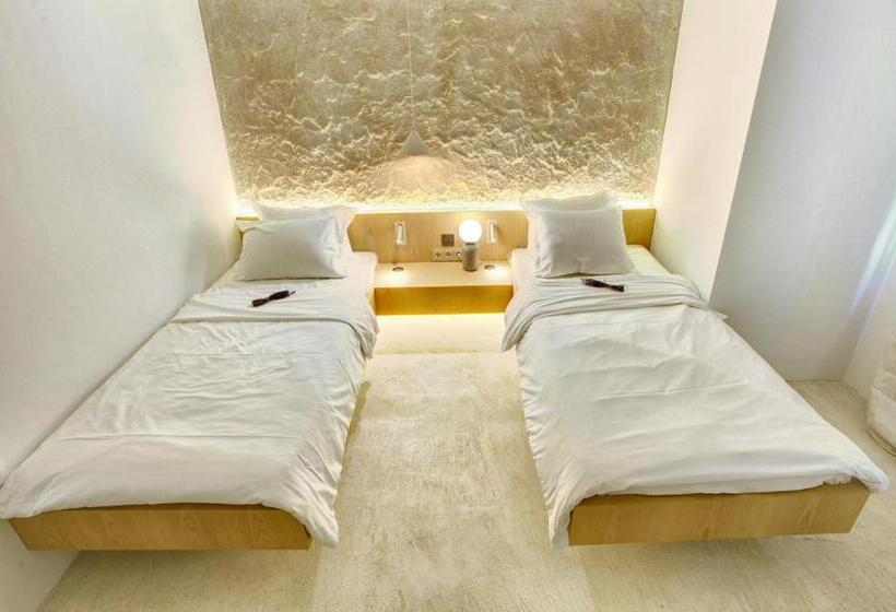 호텔 Hello Plovdiv