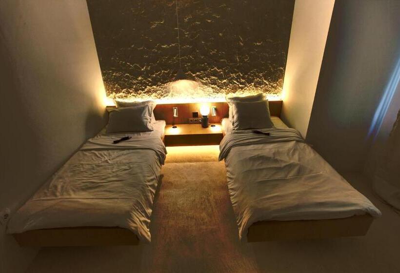 호텔 Hello Plovdiv