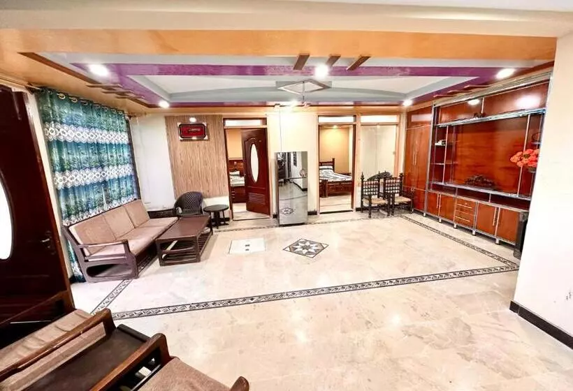 هتل Vacations Paradise Inn Vpi