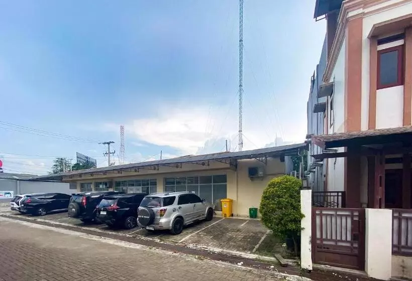 Hotelli Wisma Falira Serang Syariah Mitra Reddoorz