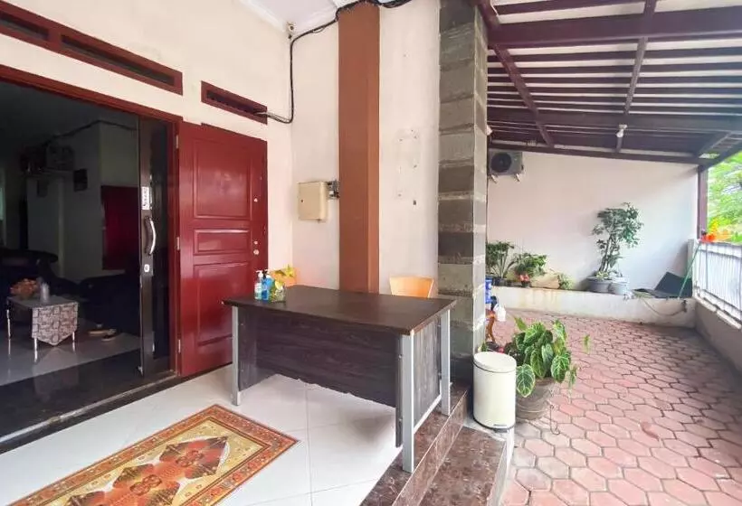 Hotelli Wisma Falira Serang Syariah Mitra Reddoorz